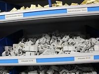 Diverse (muur)beugels en bevestigingsmaterialen - afbeelding 31 van  32