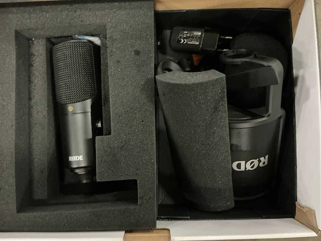 Diverse muziek accessoires - afbeelding 6 van  12