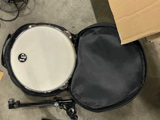 Diverse muziek accessoires - afbeelding 10 van  12