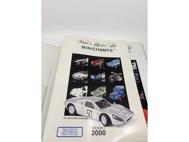 Diverse naslagwerken, documentatie o.a. seat, revell, norev, etc. - afbeelding 7 van  7