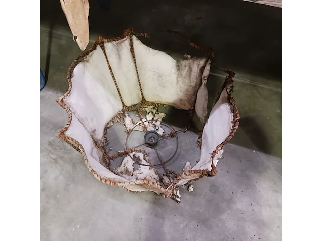 Diverse nostalgische decoratie spullen - afbeelding 3 van  38