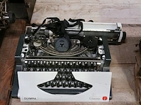 Diverse nostalgische decoratie spullen - afbeelding 6 van  38