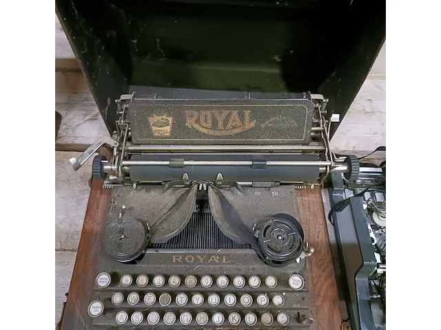 Diverse nostalgische decoratie spullen - afbeelding 8 van  38