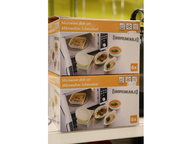 Diverse o.a. microwave dish set - afbeelding 2 van  5