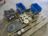 Diverse onderdelen, gereedschappen en accessoires - afbeelding 1 van  8