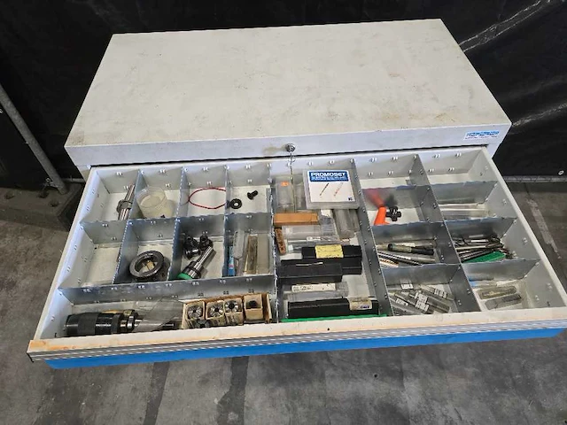 Diverse onderdelen, gereedschappen en accessoires - afbeelding 3 van  10