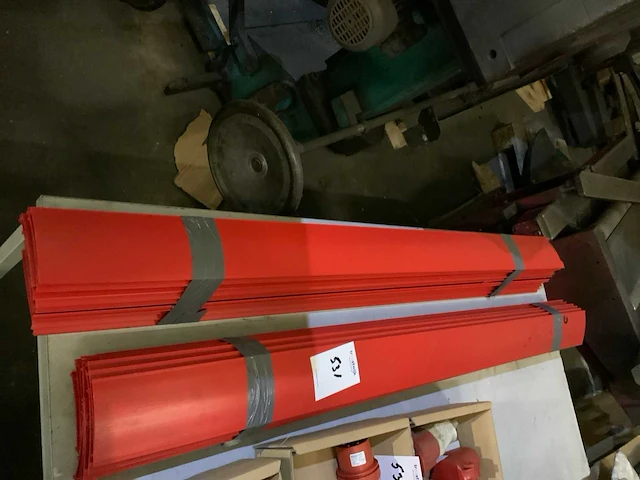 Diverse onderdelen, gereedschappen en accessoires - afbeelding 1 van  2