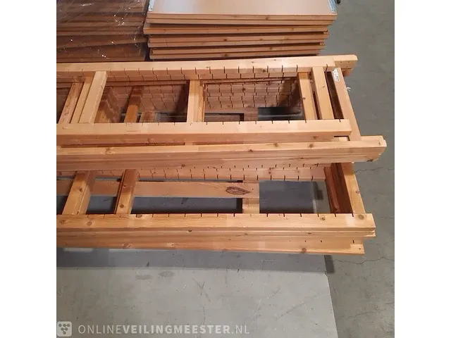 Diverse onderdelen t.b.v. stelling ikea - afbeelding 8 van  11