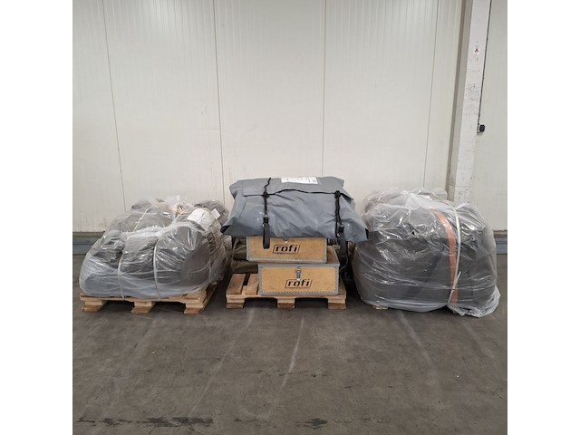 Diverse onderdelen t.b.v. tent - afbeelding 1 van  12