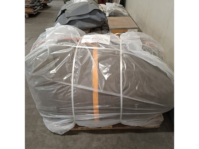 Diverse onderdelen t.b.v. tent - afbeelding 8 van  12