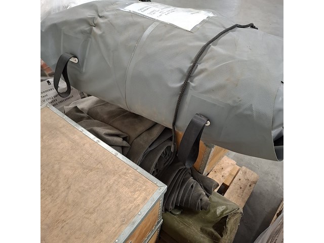 Diverse onderdelen t.b.v. tent - afbeelding 12 van  12