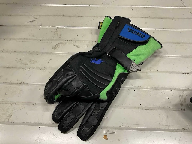 Diverse orina,kevlar motorhandschoen (30x) - afbeelding 5 van  9