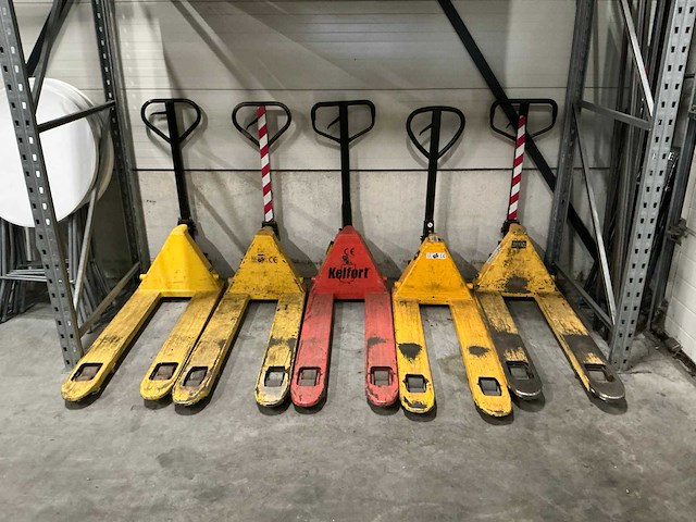 Diverse palletwagens (5x) - afbeelding 1 van  2