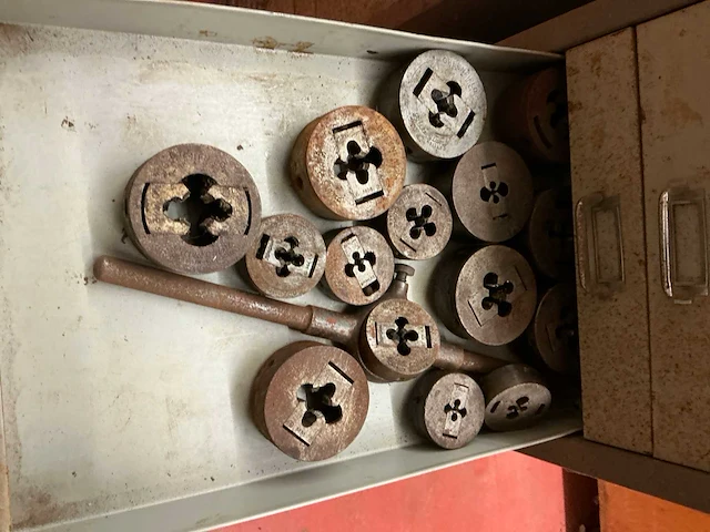 Diverse partij draaigereedschap - afbeelding 28 van  38