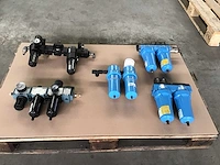 Diverse persluchtfilters (5x) - afbeelding 1 van  14