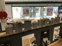 Diverse plantenpotten en vazen - afbeelding 2 van  9