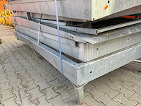 Diverse platforms - afbeelding 7 van  9