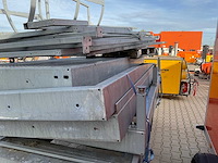 Diverse platforms - afbeelding 8 van  9