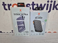 Diverse powerbanks van xtorm - afbeelding 2 van  2