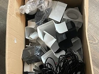 Diverse pvc artikelen in doos - afbeelding 3 van  4