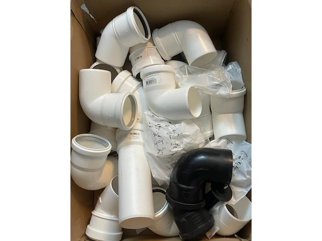 Diverse pvc buis diam: 80 mm in doos - afbeelding 3 van  6