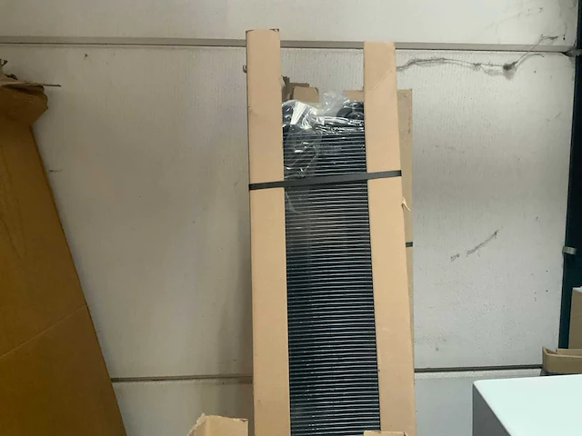 Diverse radiator onderdelen (19x) - afbeelding 6 van  6