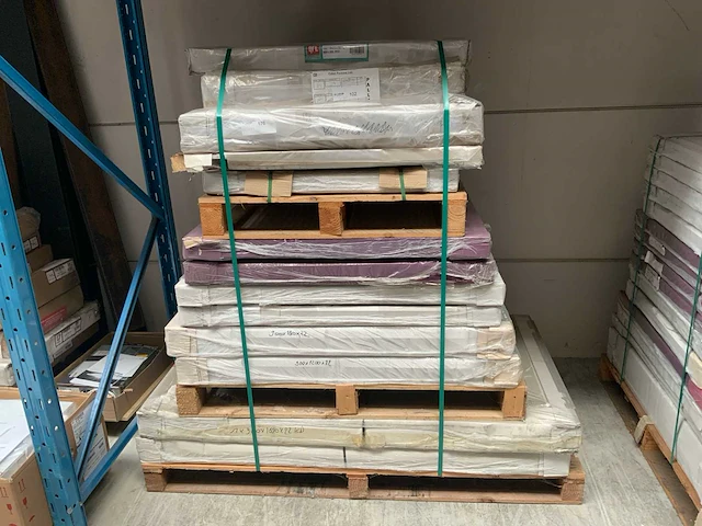 Diverse radiatoren (13x) - afbeelding 1 van  7