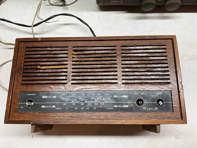 Diverse radio’s - afbeelding 4 van  8