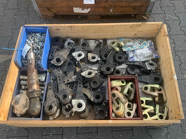 Diverse rem onderdelen (2x pallet) - afbeelding 3 van  14