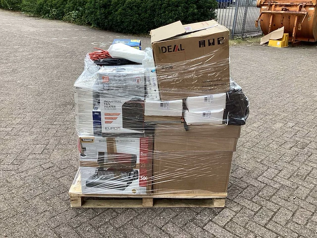 Diverse retourgoederen - afbeelding 1 van  7
