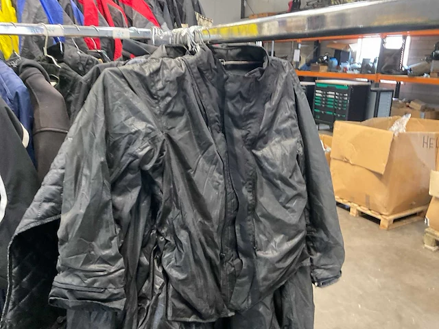 Diverse revenger, mobic, ducati, mqp, fieldsheer, motodress, orina, motorjassen (18x) - afbeelding 19 van  20