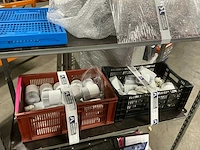 Diverse rivièra maison woonaccessoires in 2 deense karren - afbeelding 6 van  7