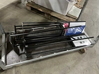 Diverse rivièra maison woonaccessoires in 2 deense karren - afbeelding 7 van  7