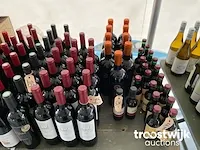 Diverse rode wijn - afbeelding 27 van  31