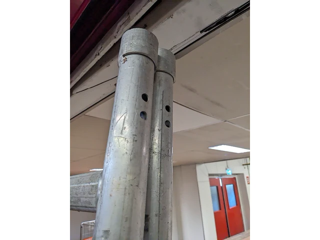 Diverse rolsteiger onderdelen , scaffold - afbeelding 14 van  16
