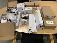 Diverse sanitair artikelen - afbeelding 1 van  9