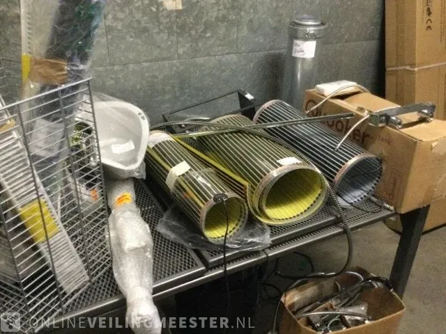 Diverse sanitair onderdelen diversen, diversen - afbeelding 1 van  3
