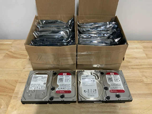 Diverse sata interne hdd 2000gb (24x) - afbeelding 1 van  4