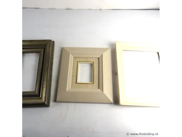 Diverse schilderij lijsten - afbeelding 1 van  3