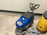 Diverse schoonmaakmachine (4x) - afbeelding 3 van  10