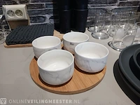 Diverse servies en decoratie - afbeelding 5 van  17