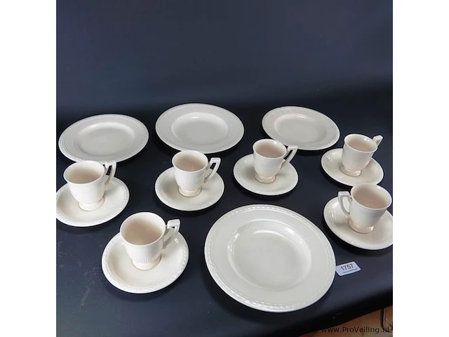 Diverse serviesdelen recamier - afbeelding 3 van  5