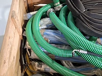 Diverse slangen en kabel - afbeelding 2 van  11
