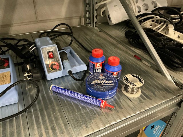 Diverse soldeerbenodigdheden (10x) - afbeelding 4 van  4