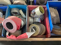 Diverse soorten en maten tape - afbeelding 5 van  9