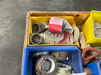 Diverse soorten en maten tape - afbeelding 9 van  9