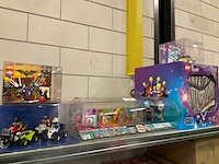 Diverse speelgoed displays (6x)