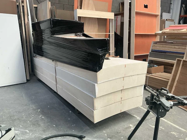 Diverse standbouw constructie elementen - afbeelding 4 van  10