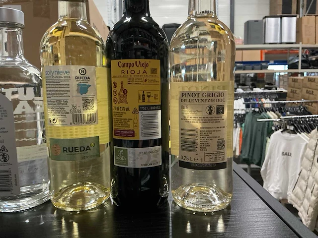 Diverse sterke drank/wijn (12x) - afbeelding 6 van  6