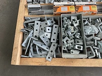 Diverse steunen/bevestigingsmaterialen - afbeelding 2 van  4